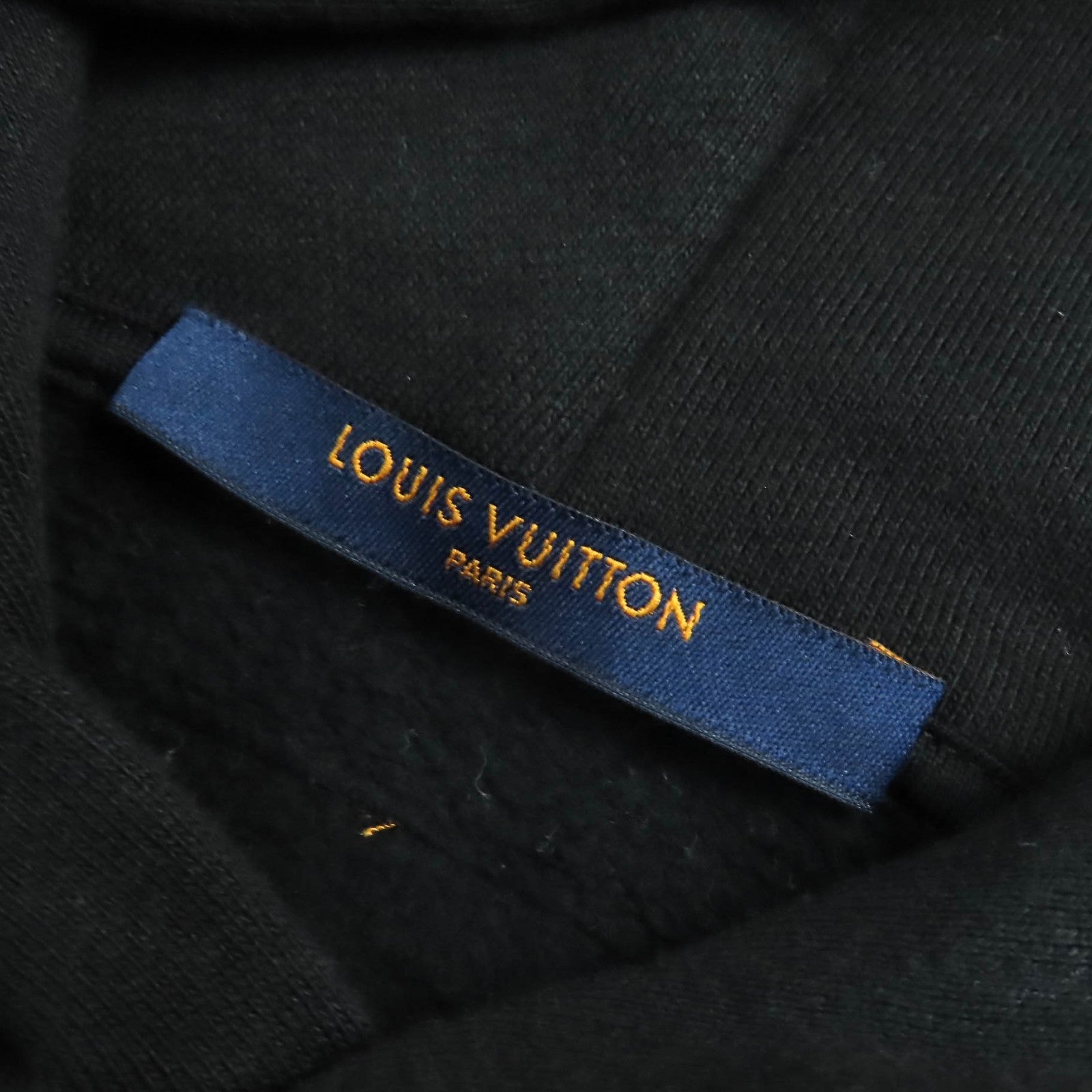 ルイヴィトン ステイプルズ エディション フーディ