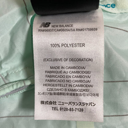 ニューバランスウインドブレーカー