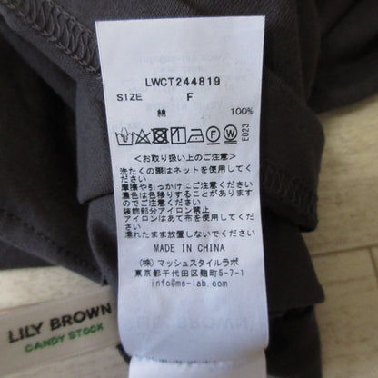 Lily Brown CANDY STOCK ビジューエンブロイダリーTシャツ