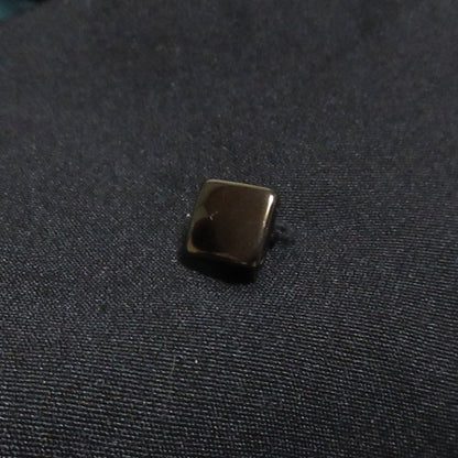 アンティグラヴィテ アシンメトリー ドッキングワンピース