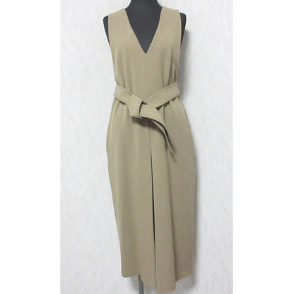 M/M ATTACHMENT Vネック オールインワン