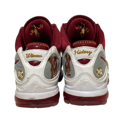 ナイキ LEBRON 7 スニーカー
