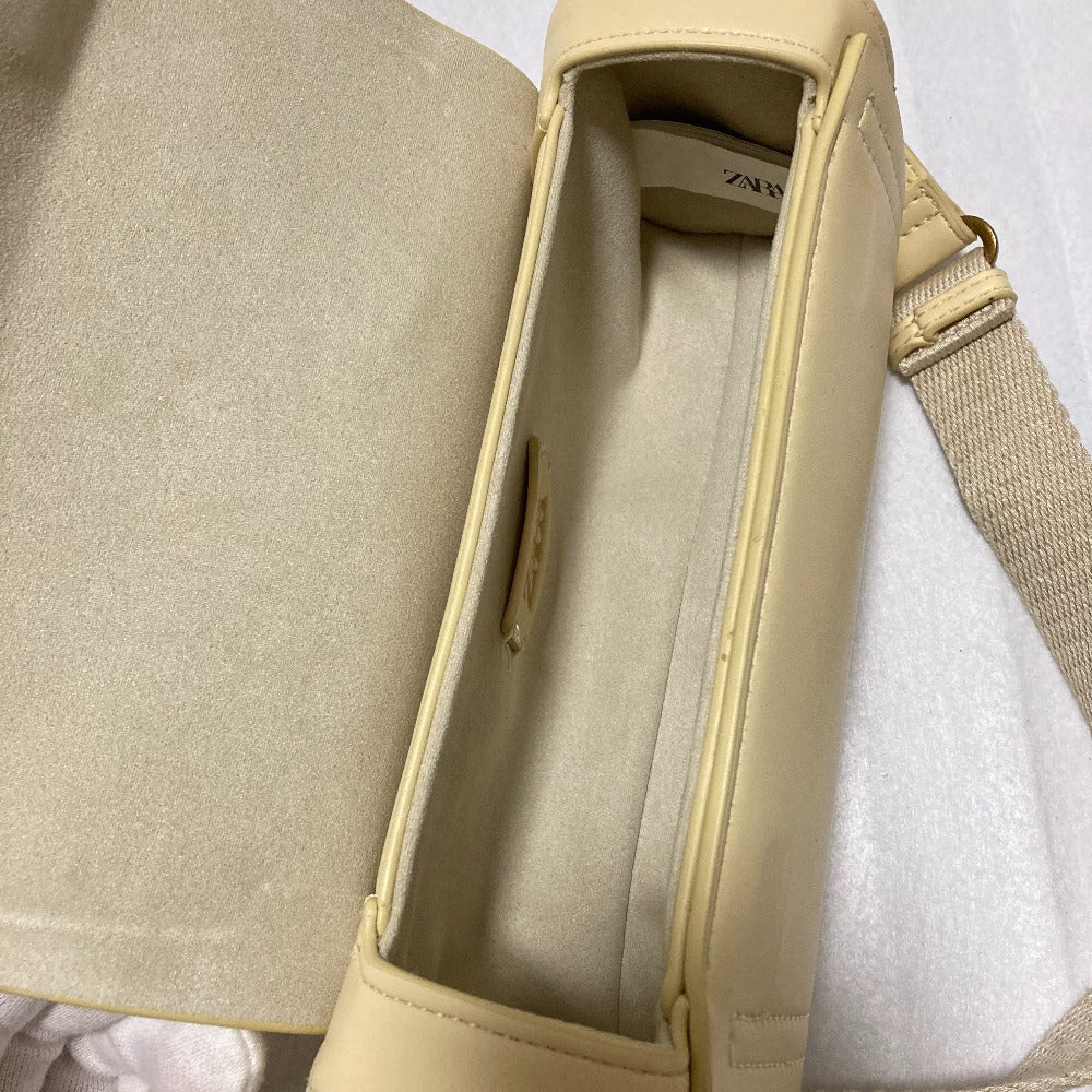 ZARA ショルダーバッグ