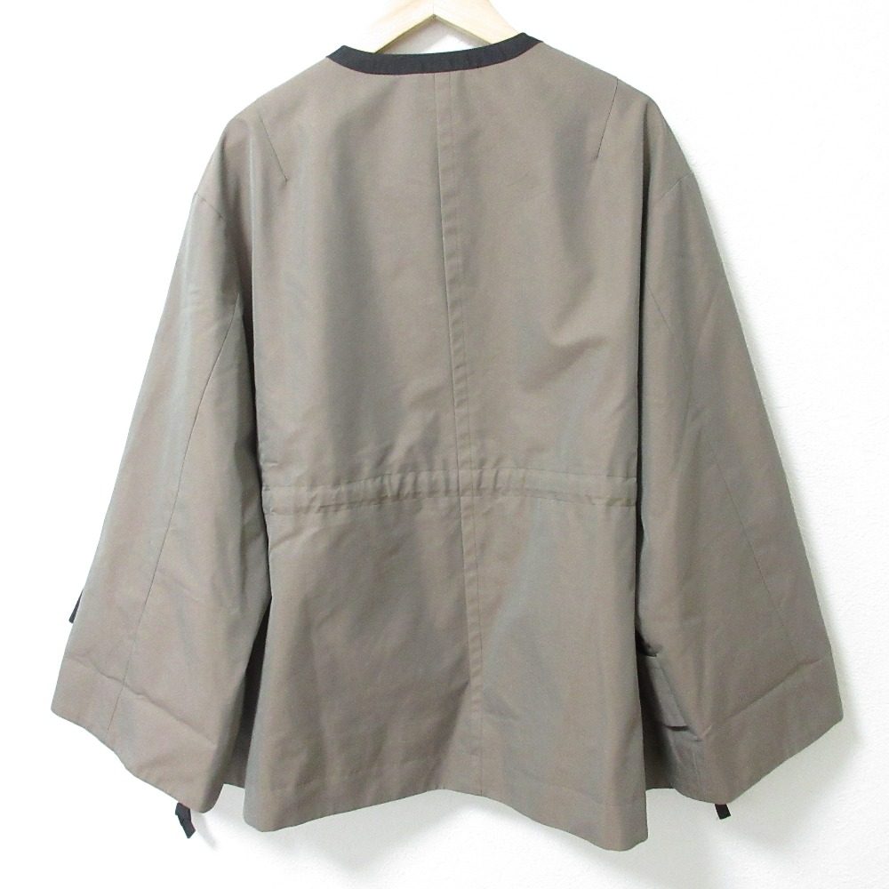 ソフィット シャンブレー ショート コート