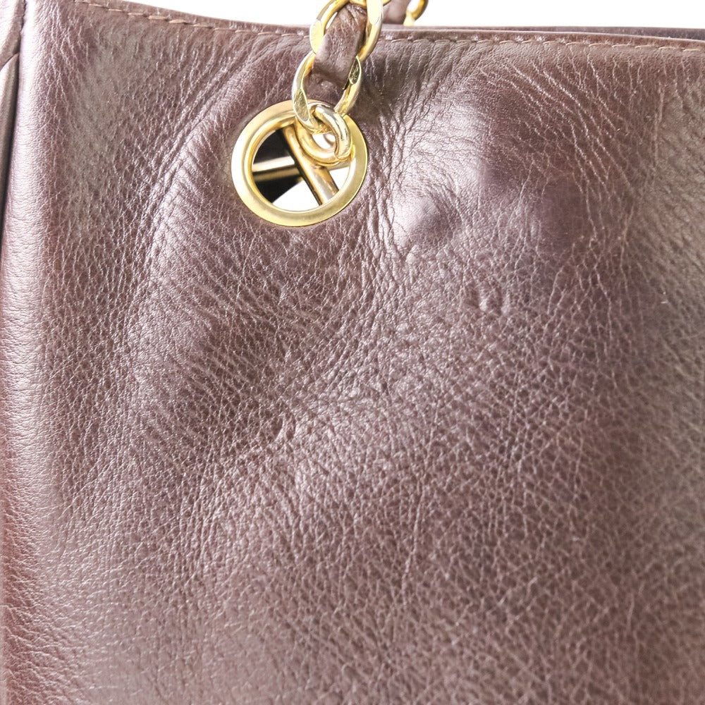 シャネル マトラッセ レザー チェーンショルダーバッグ