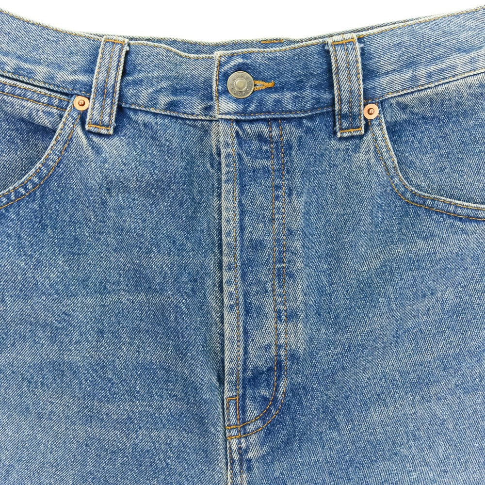 グッチ デニムパンツ