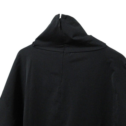 エリン Constructive top 長袖ハイネックトップス