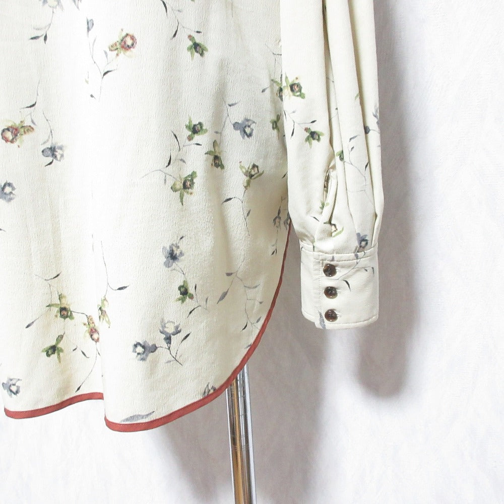 クラネ DRESS FLOWER TOPS フラワープリントブラウス