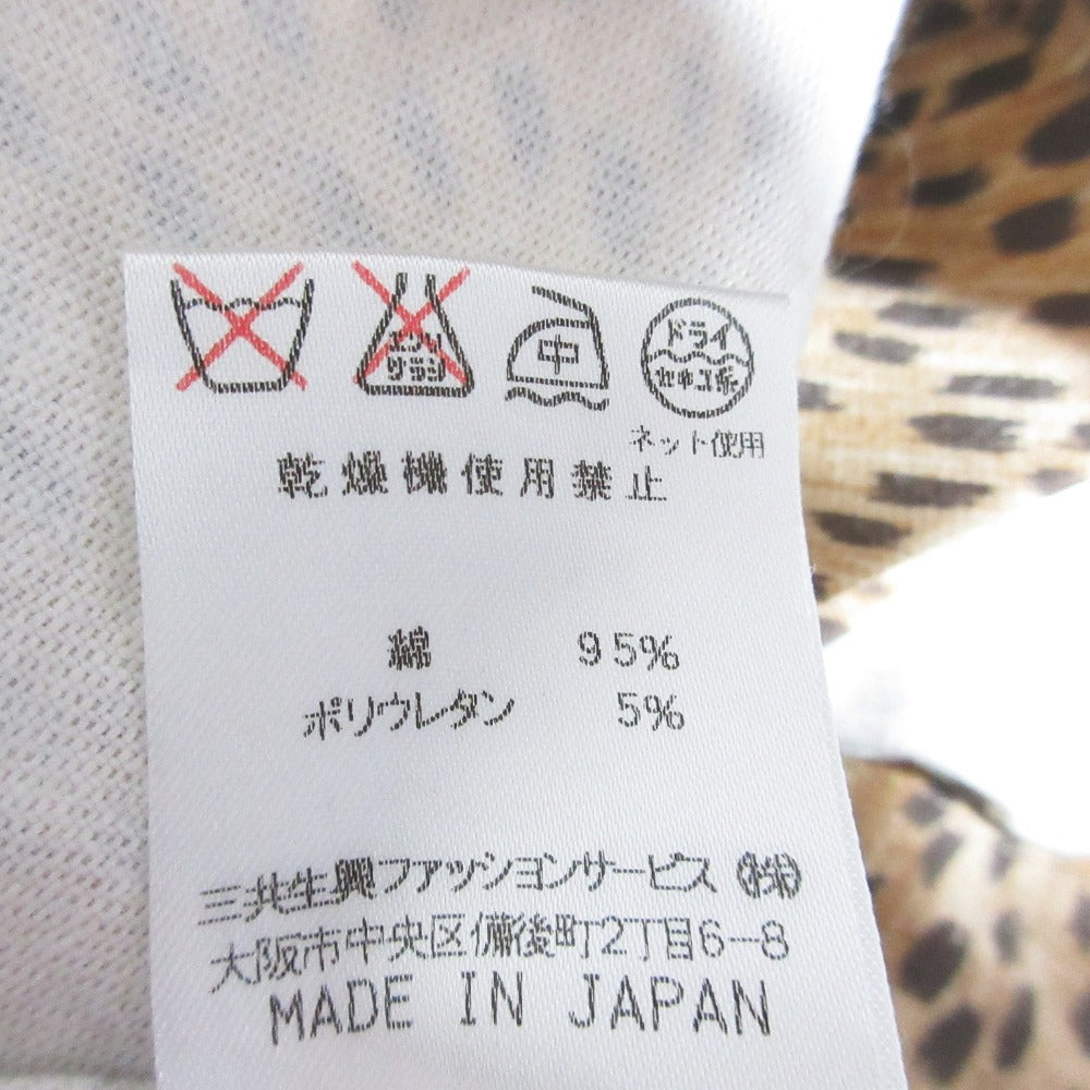 レオナールスポーツ ヒョウ柄ベスト