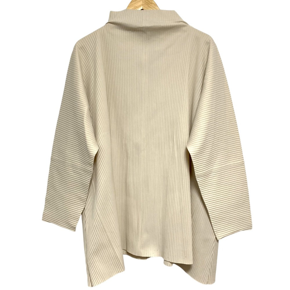 me ISSEY MIYAKE スタンドカラーワイドシャツ
