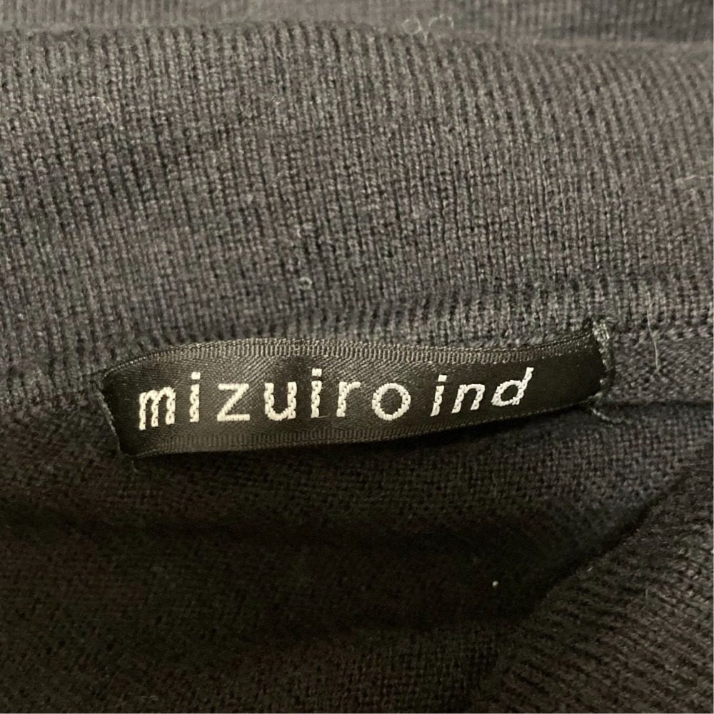 ミズイロインド 襟付きニット