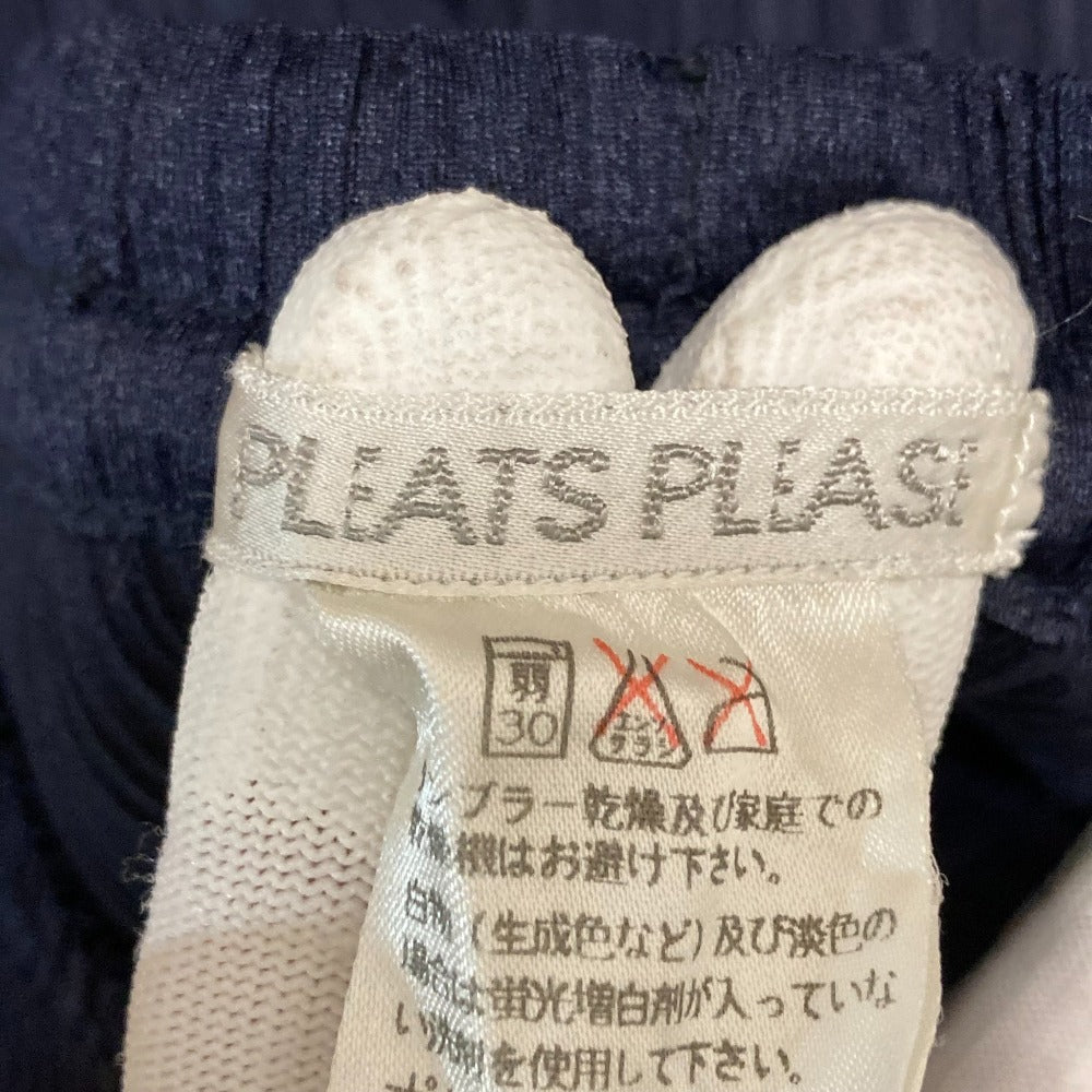 プリーツ プリーズ イッセイ ミヤケ タイトストレートパンツ