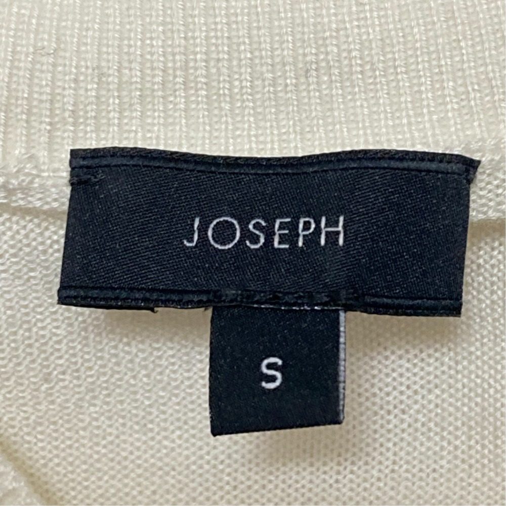 JOSEPH Vネックニットセーター