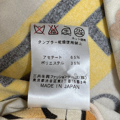 レオナール カンカンストレッチ フラワープリント ノーカラーシャツジャケット