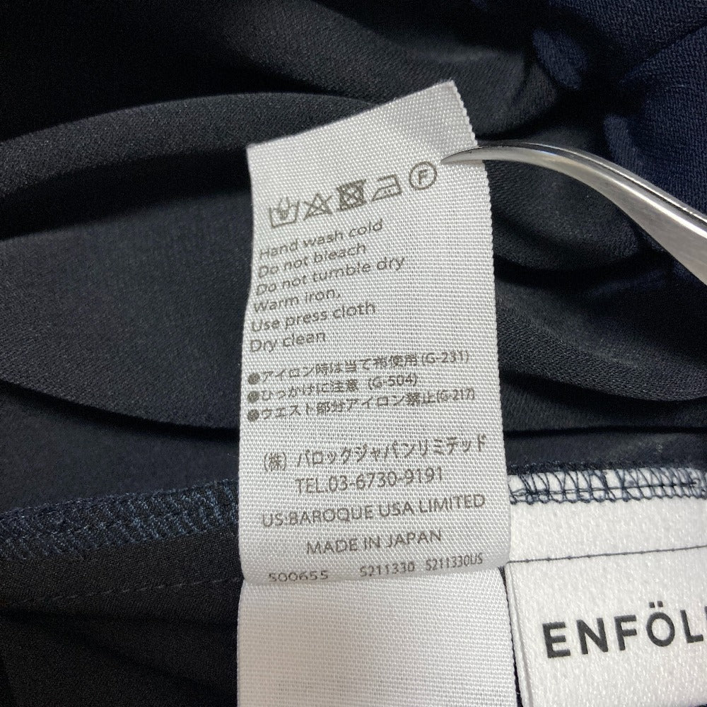 エンフォルド タックテーパードパンツ