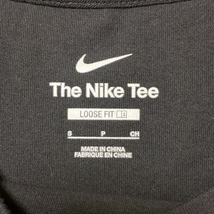 ナイキ オーバーサイズドロングスリーブTシャツ