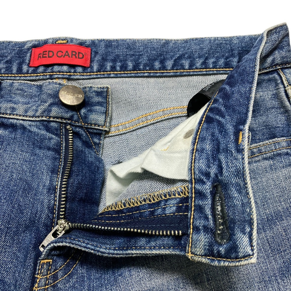 レッドカードデニムテーパードデニムパンツ