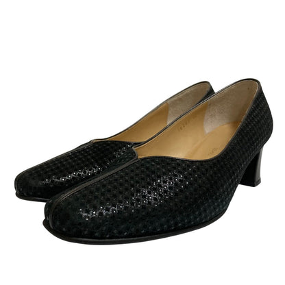銀座ヨシノヤ スエードパンプス