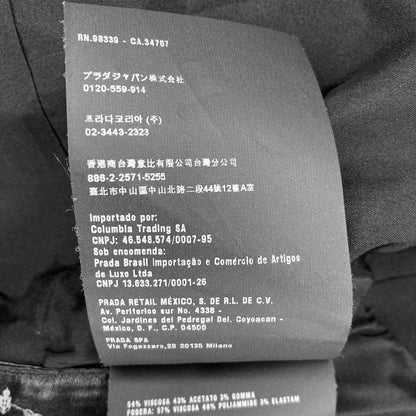 プラダ ステッチデザインワンピース