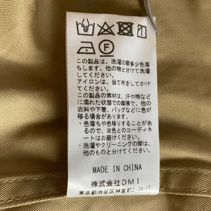 コエルケープ付きトレンチコート