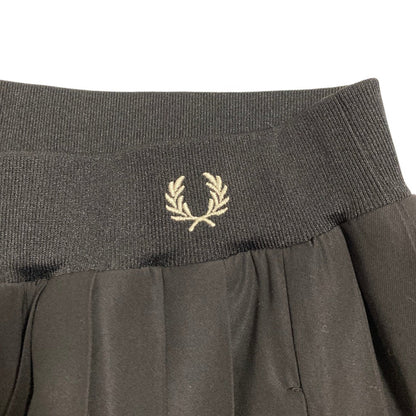 フレッドペリー Sheer Knit Paneledスカート