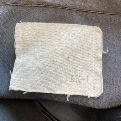 AK+1byEFFEビームス シアースリットフレアスカート