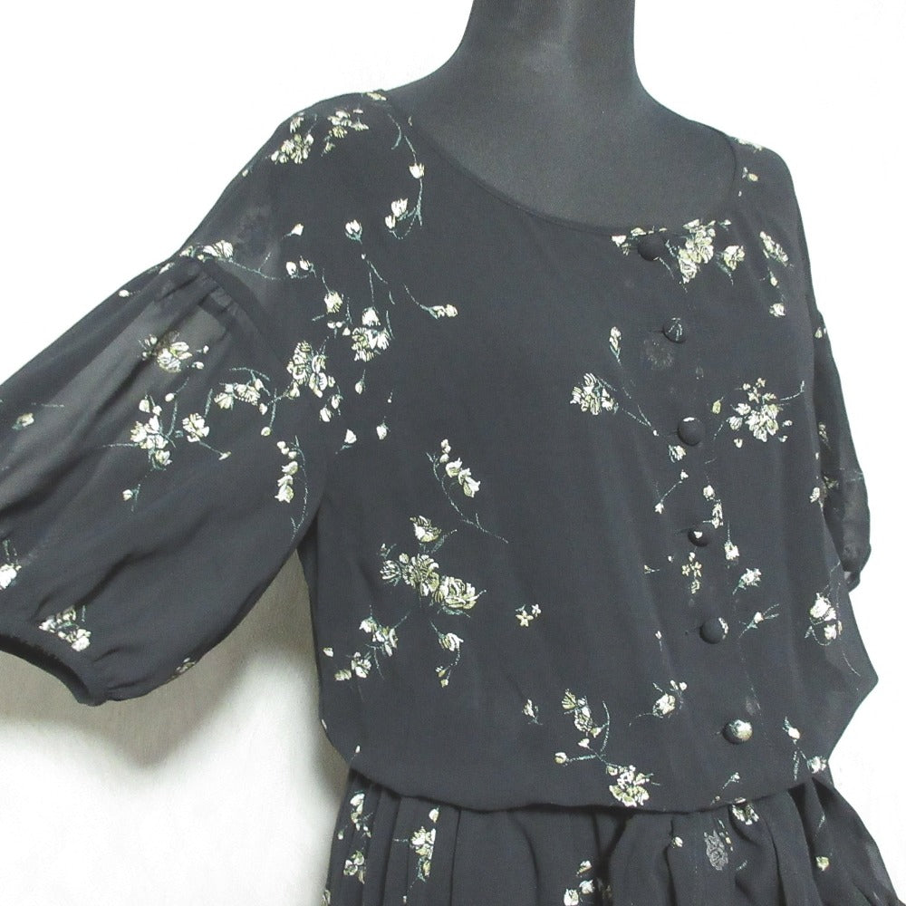 インゲボルグ フラワー刺繍シフォンワンピース