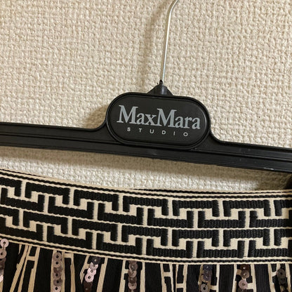 マックスマーラウィークエンド スパンコールフレアスカート