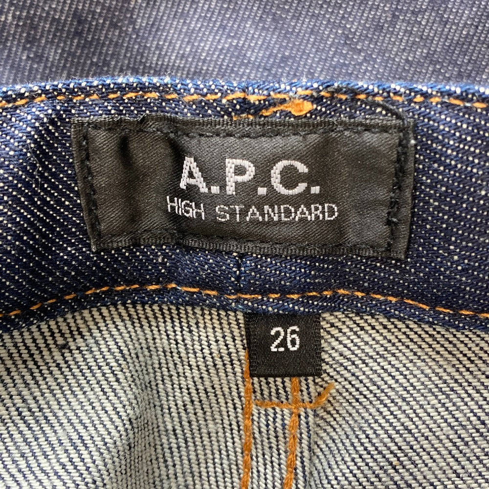 アーペーセー ハイスタンダードテーパードデニムパンツ