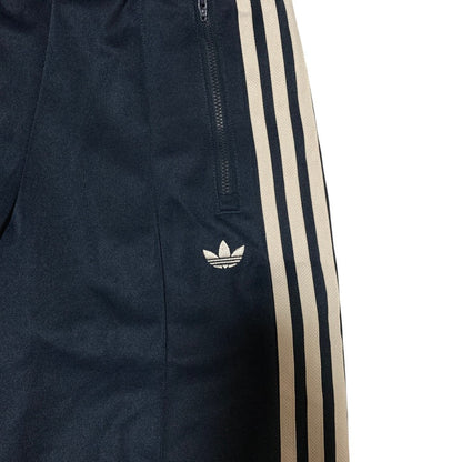 アディダスオリジナルス Sporty & Rich セットアップ