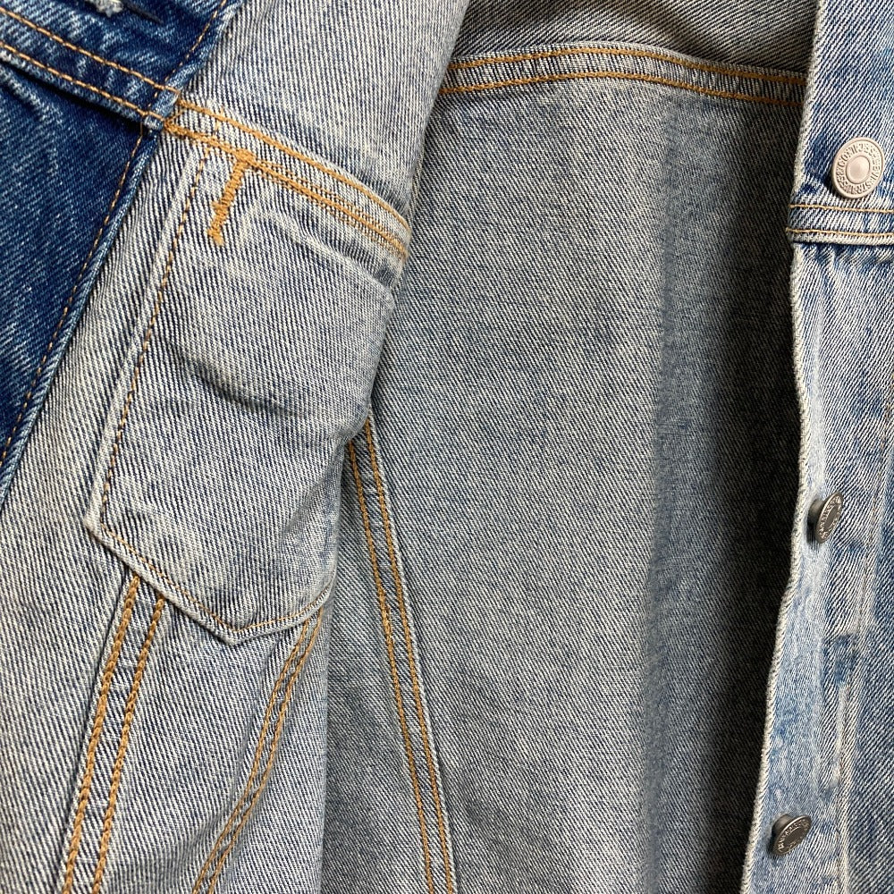 リーバイス Altered Trucker デニムジャケット