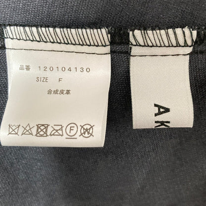 アクテ フェイクレザー ワンピース