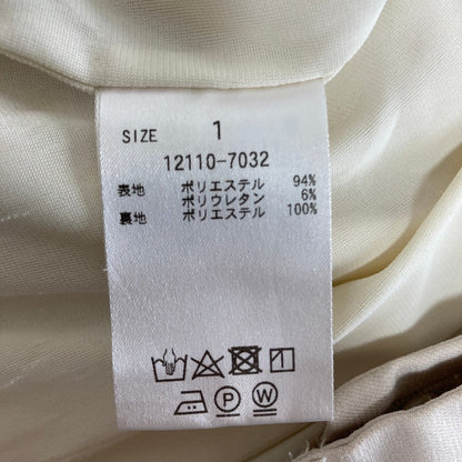 クラネ ベーシックタックパンツ