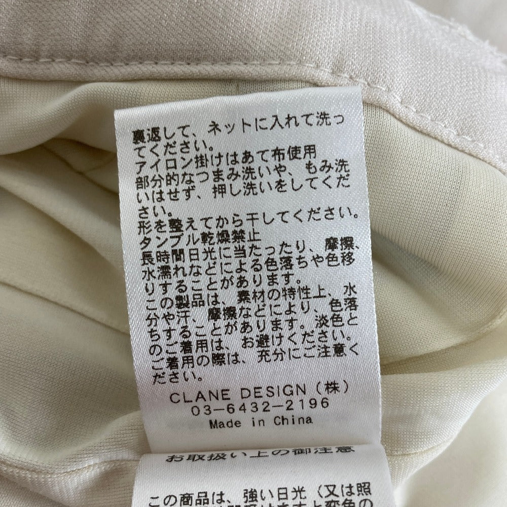 クラネ ベーシックタックパンツ
