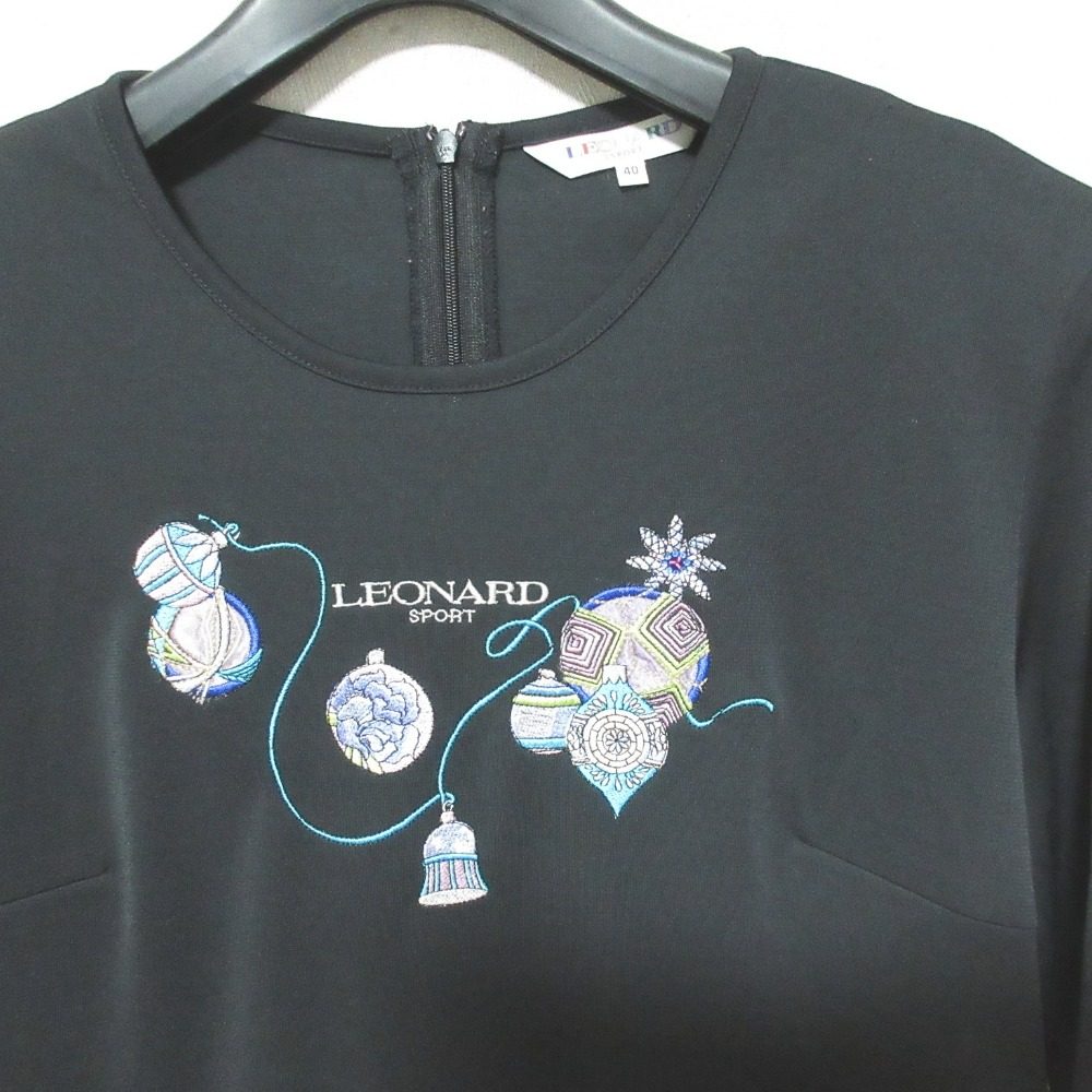 レオナールスポーツ 刺繍フラワープリント長袖カットソー