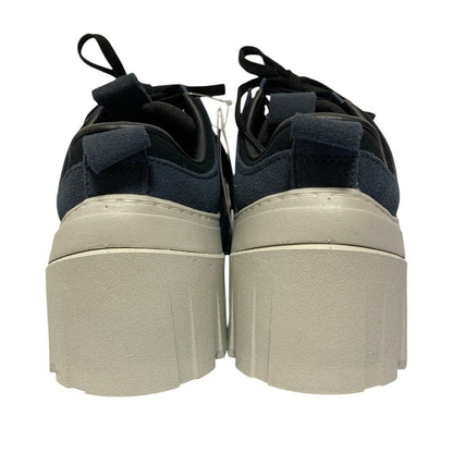 オニツカタイガー CHUNKY RUNNER LO スニーカー