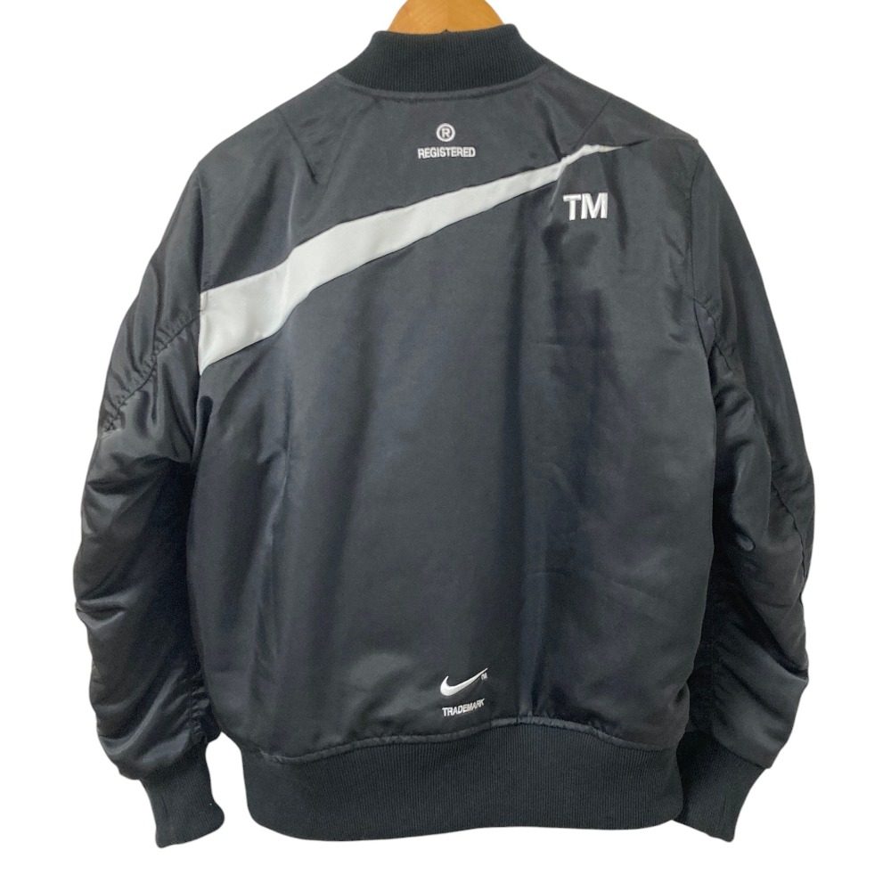 ナイキ BIG SWOOSH COLLECTION THERMA-FIT リバーシブルジャケット
