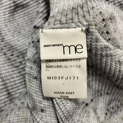 ミーイッセイミヤケ ハイネックブラウス