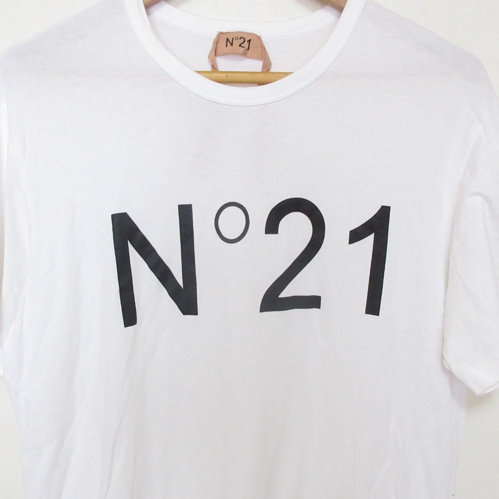 ヌメロヴェントゥーノ ロゴコットンTシャツ