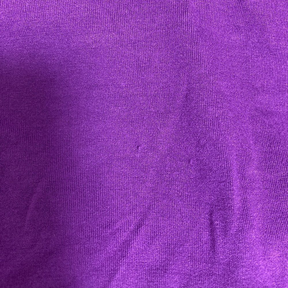 オレボレブラアルベロベロ 刺繍タートルネックカットソー
