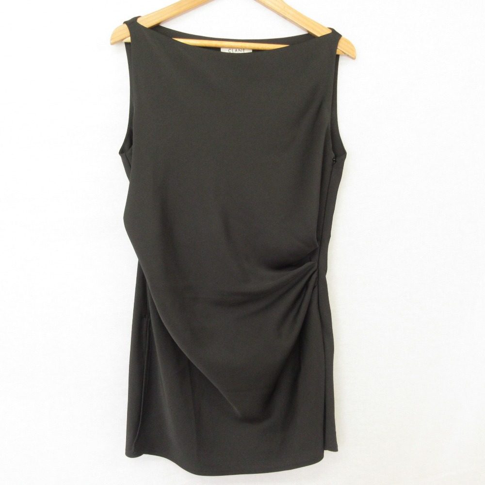 クラネ SATIN DRAPE トップス