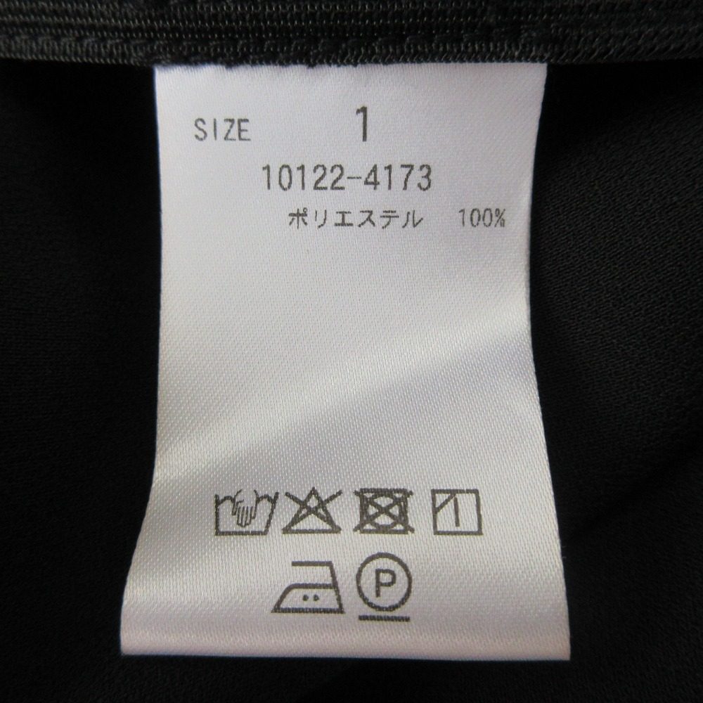 クラネ SATIN DRAPE トップス