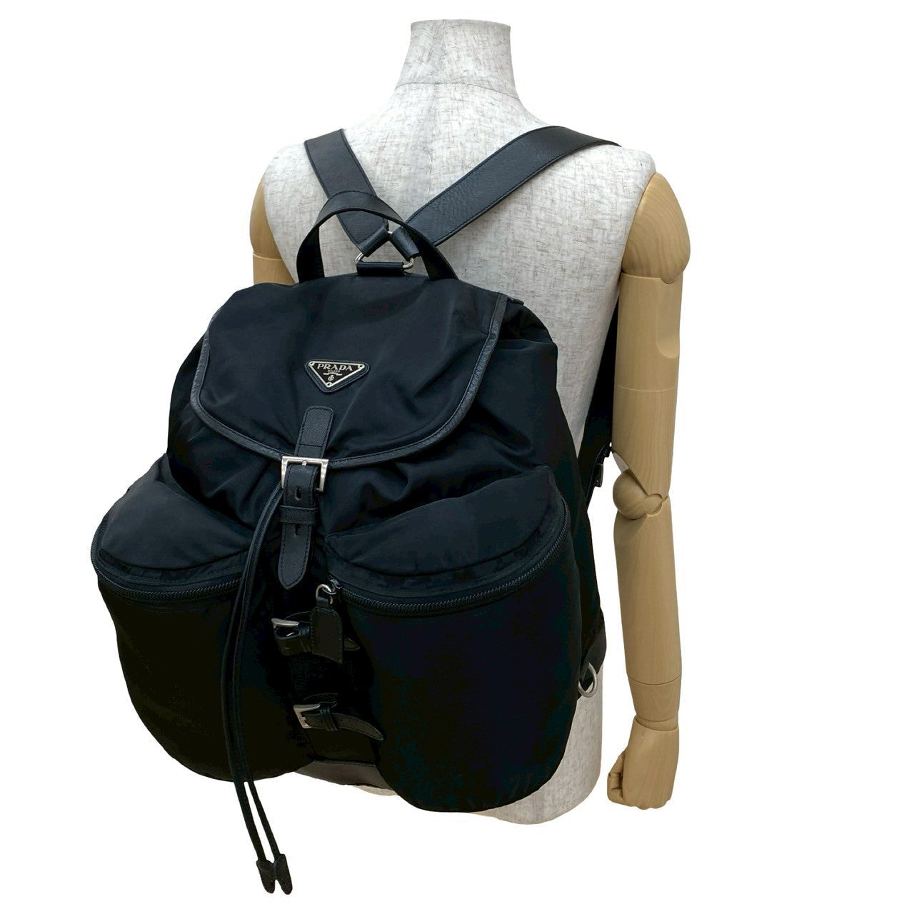 プラダ ナイロン サフィアーノレザー バックパック