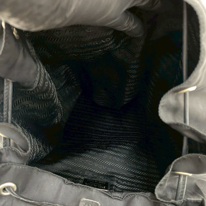 プラダ ナイロン サフィアーノレザー バックパック