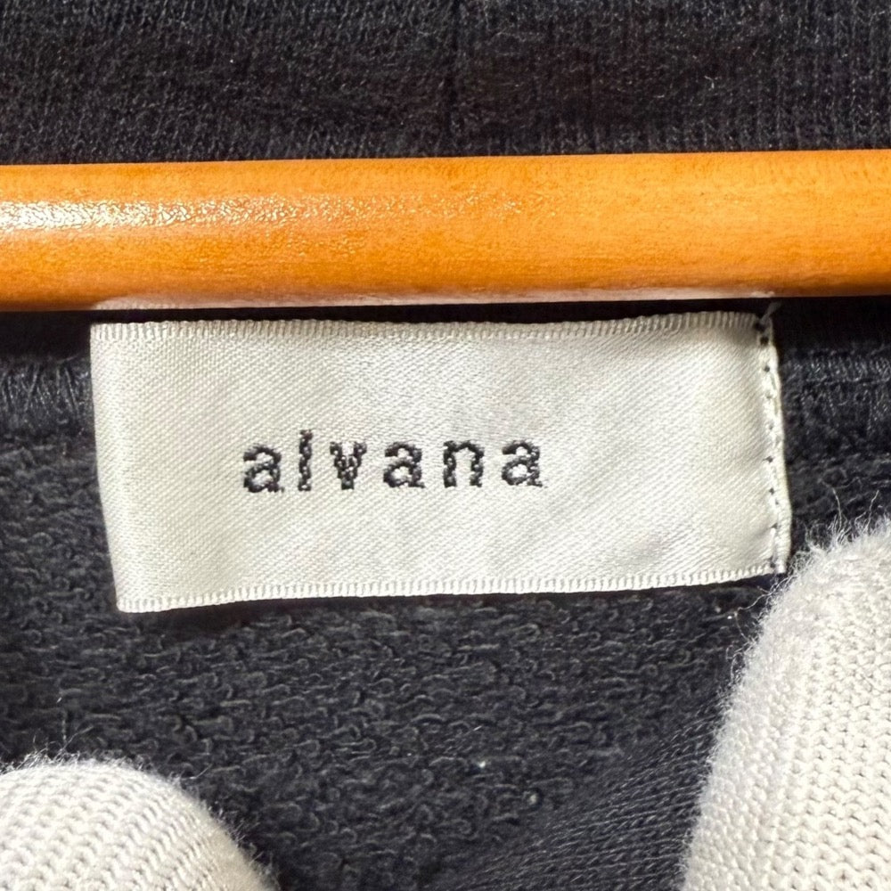 alvana スウェット