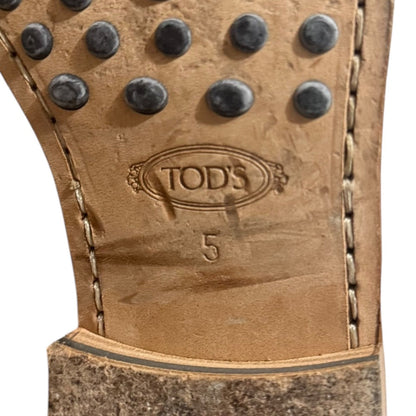 トッズ ダブル T レザー ローファー