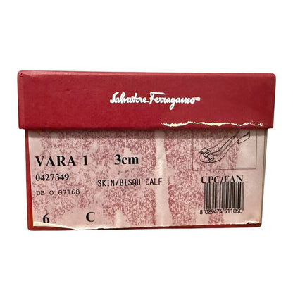サルヴァトーレ フェラガモ ヴァラリボン レザー ローヒールパンプス