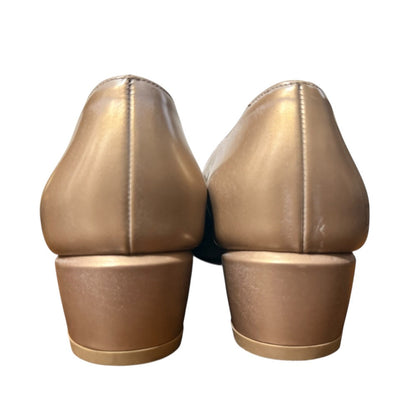 サルヴァトーレ フェラガモ ヴァラリボン レザー ローヒールパンプス