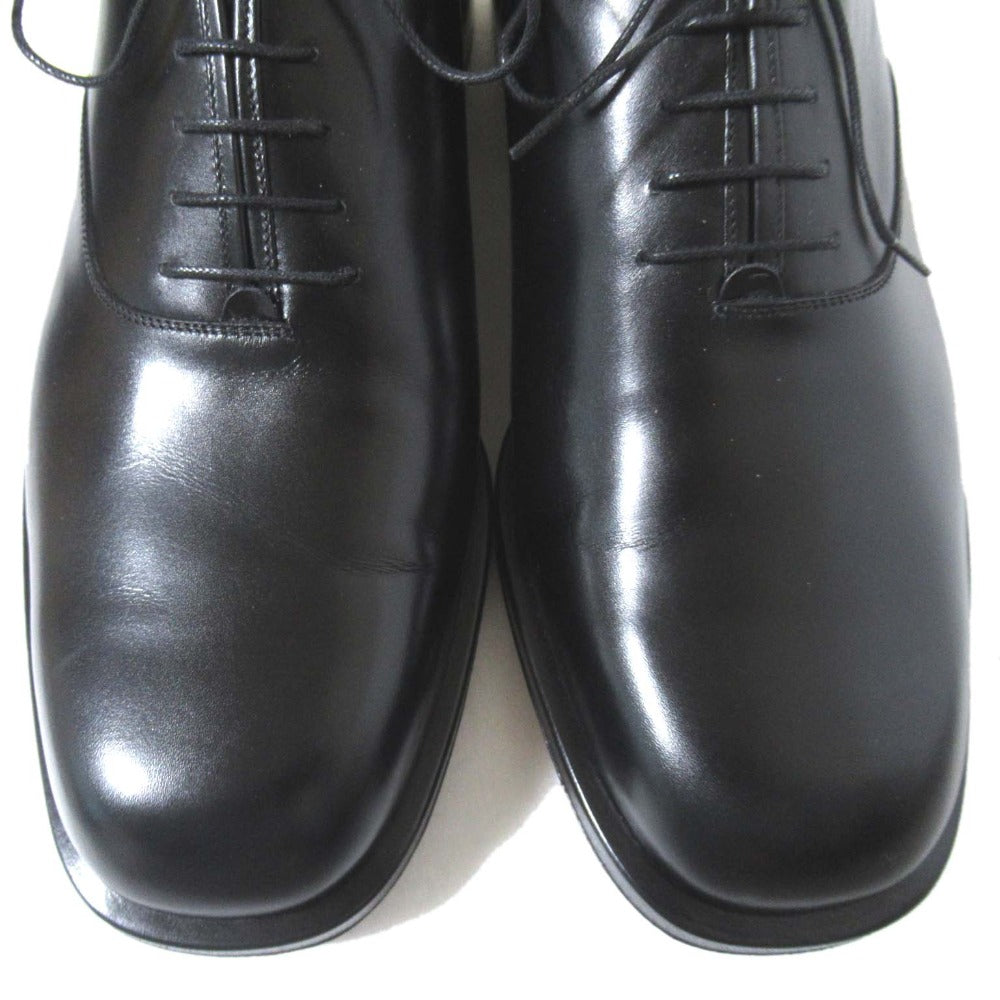 サルヴァトーレ フェラガモ レザー ドレス シューズ