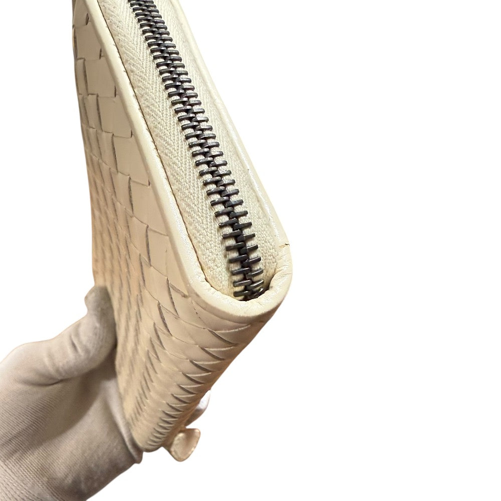 ボッテガ・ヴェネタイントレチャートレザー長財布